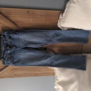 Maurices jeans